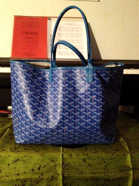 where to buy goyard tote.